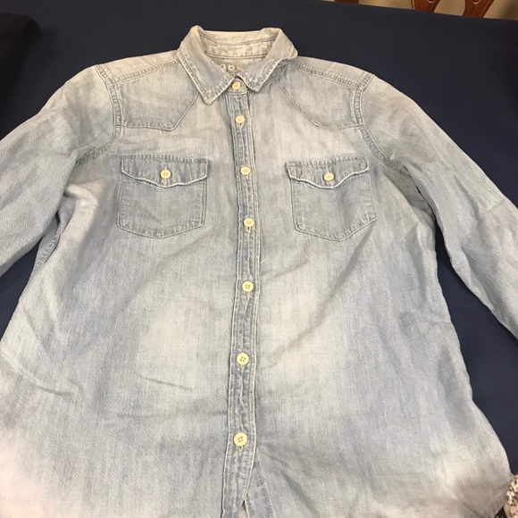 Gap Jean Button Down - M - Picture 2 of 2